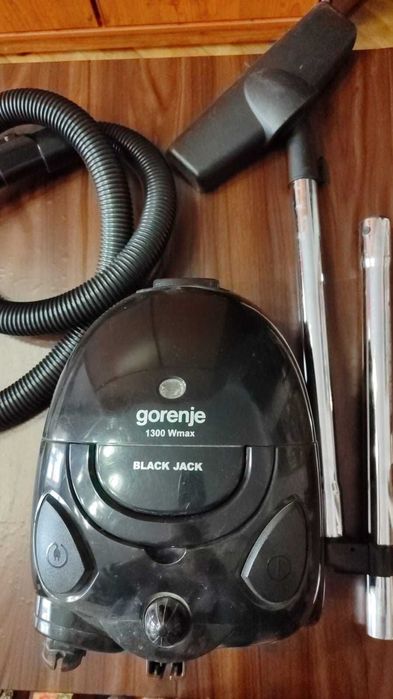 Порохотяг Gorenje VCK 1300 EA  бв