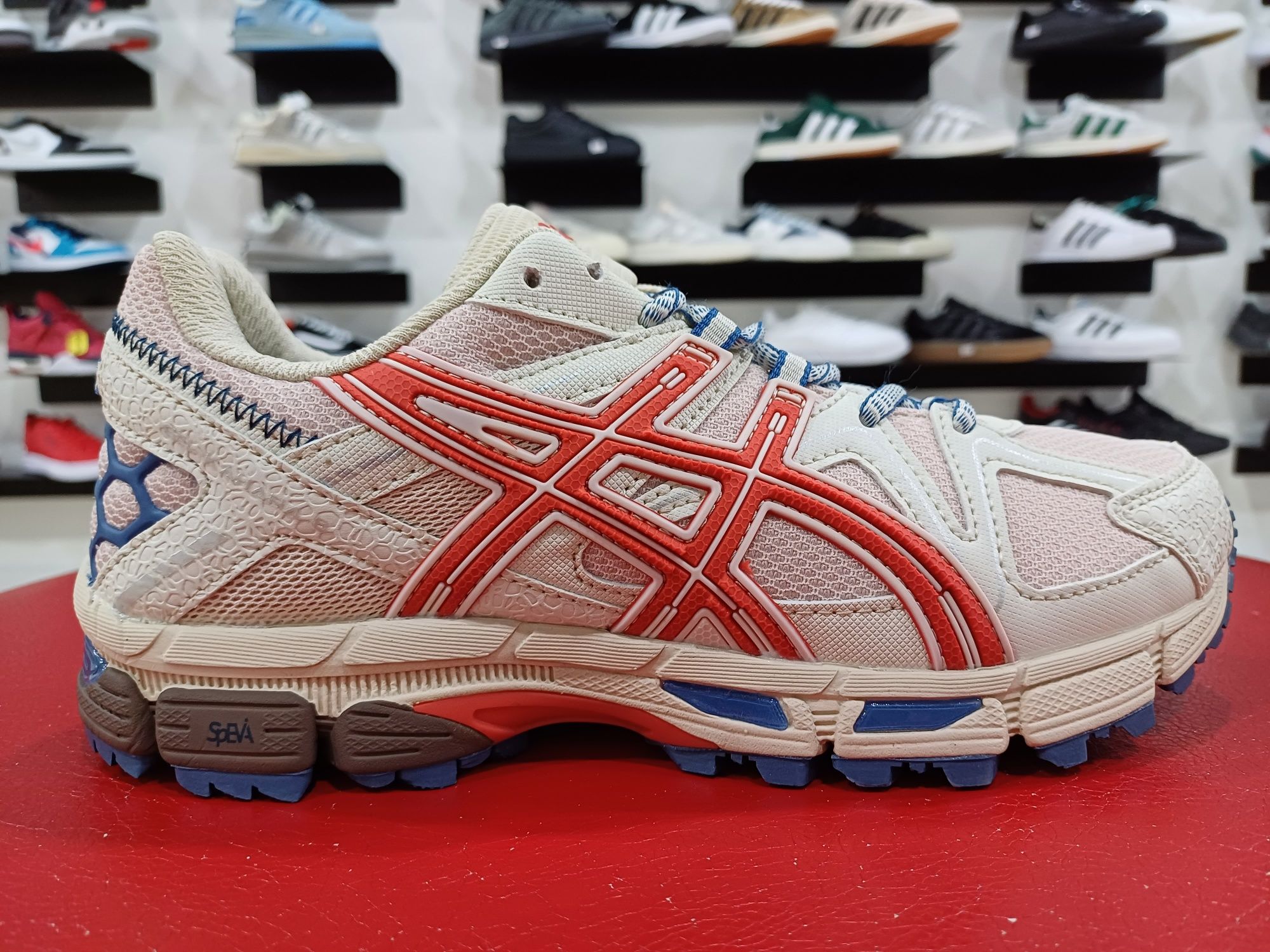 Кроссовки мужские Asics Gel Kahana 8