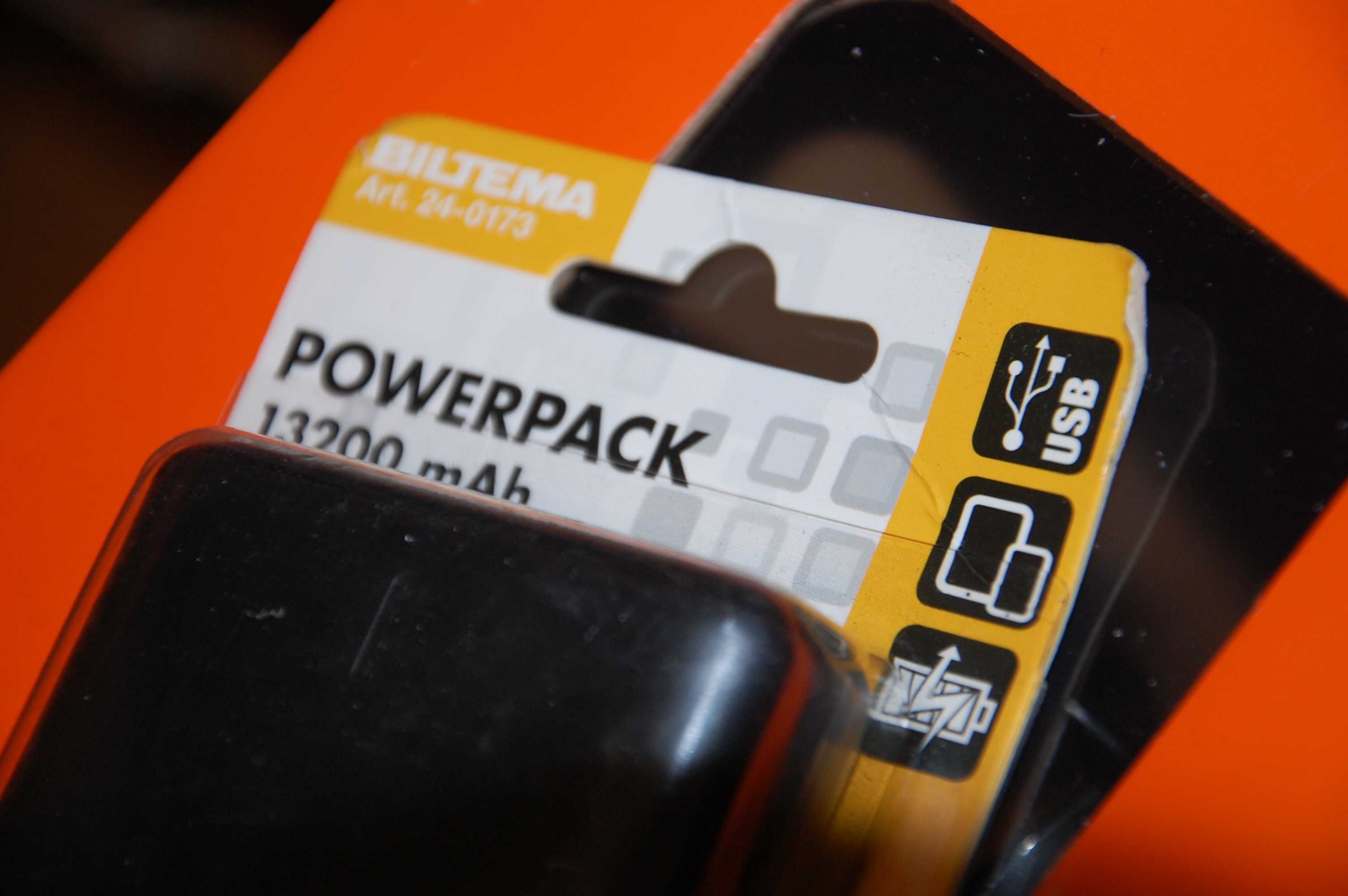 nowy powerbank 13200mAh