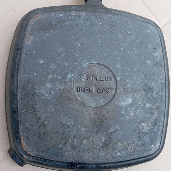 Сковорода чугунная.гриль Жаровня сковородка чугунная