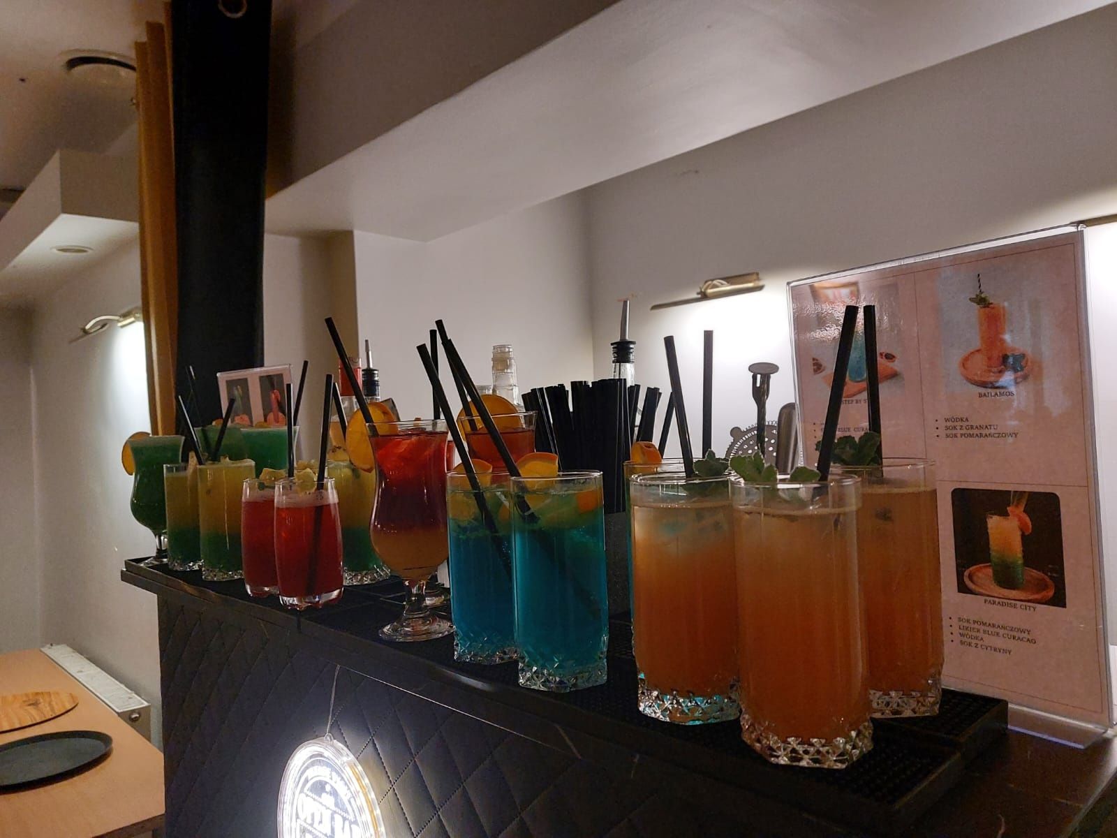 Mobilny barman, usługi barmańskie "POMARAŃCZA"
