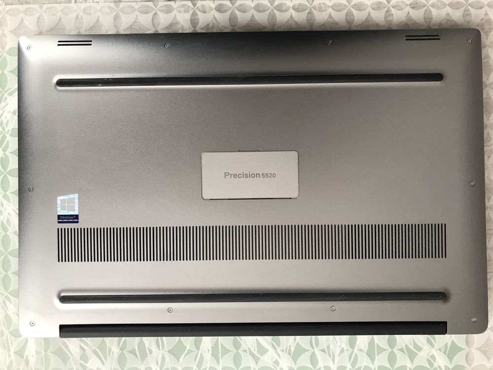 Bateria 7h!Dell Precision 5520 i7-7820HQ, 32GB,512SSD,nVidia M1200,W11