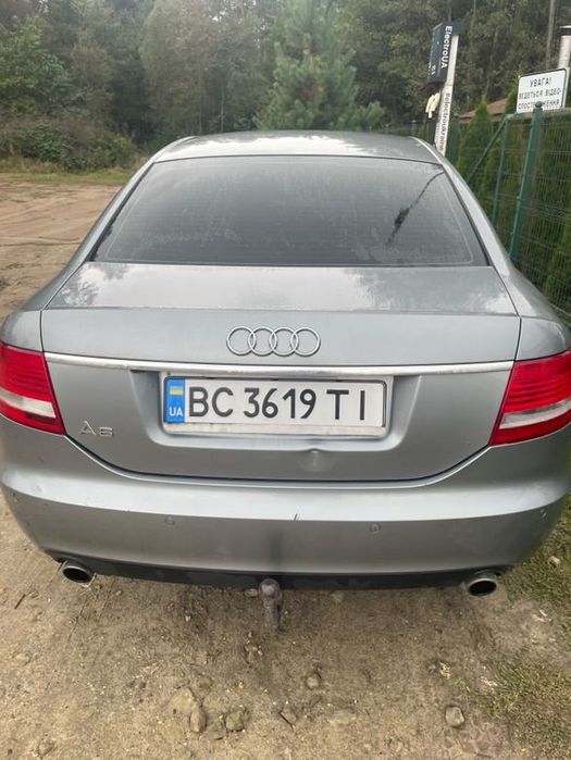 Ауді а6с6 2.0бензин