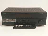 Amplituner Yamaha RX-V381 Czarny + pilot Bluetooth 5x 100W Zadbany