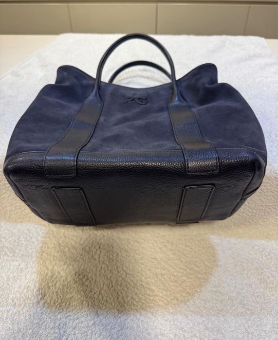 Mala azul escura da Purificacion Garcia