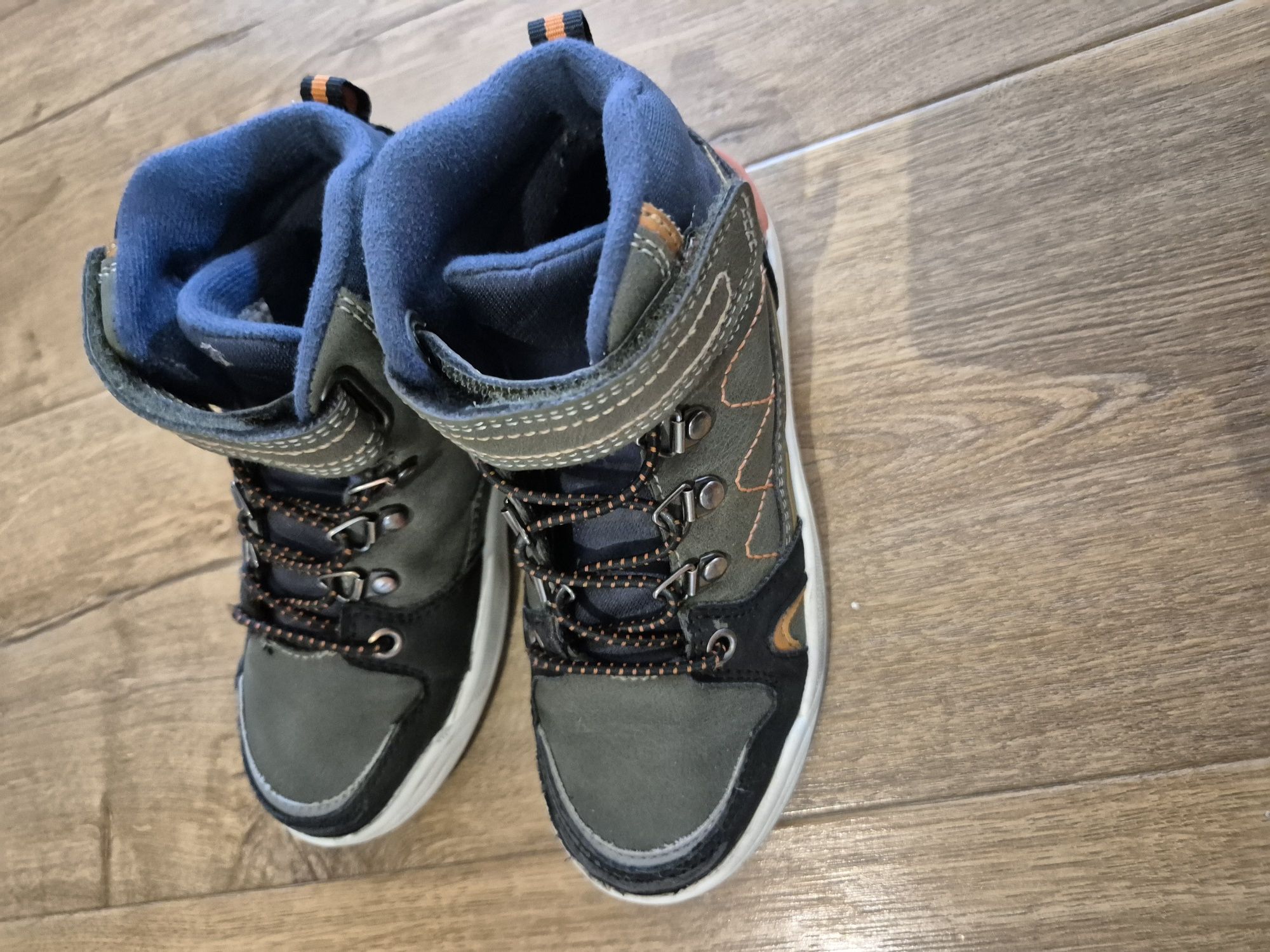 Buty jesienne zimowe ESPRIT rozm. 29