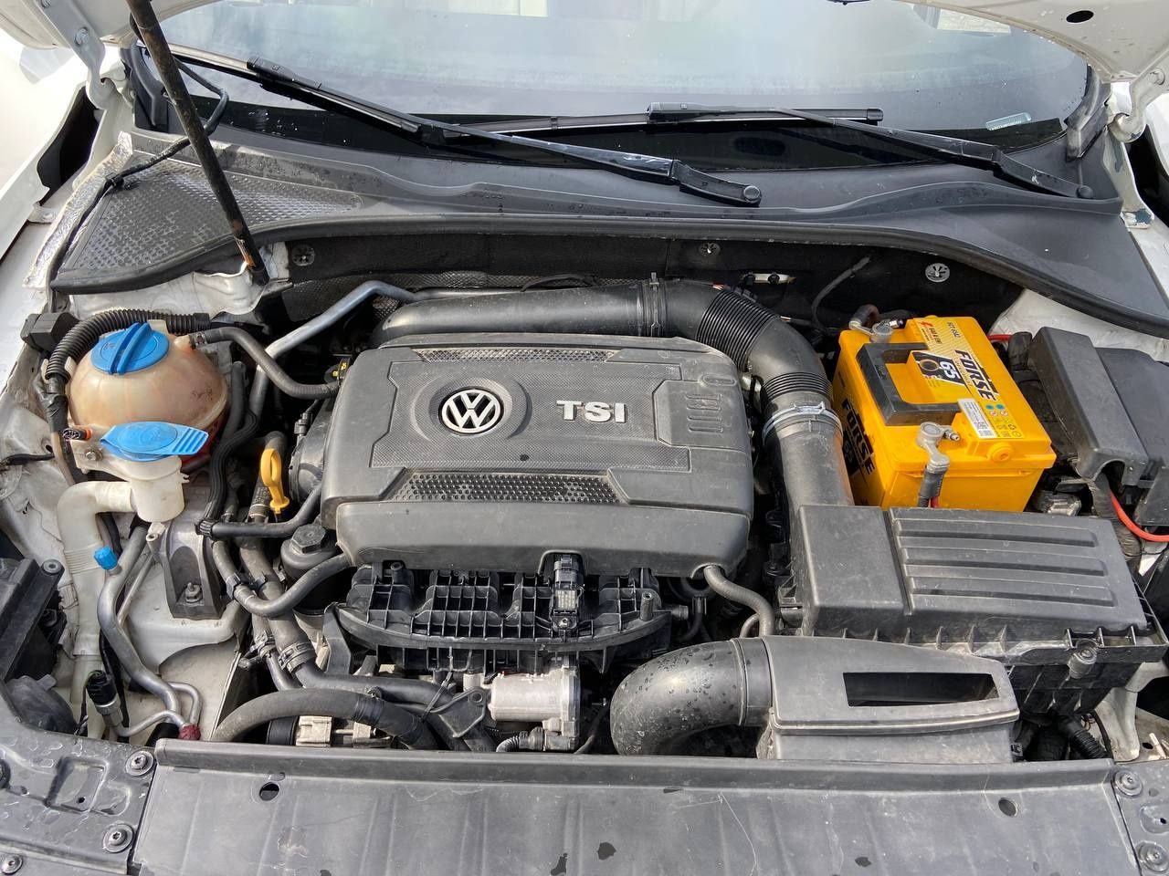 Volkswagen se sport 1.8 tsi