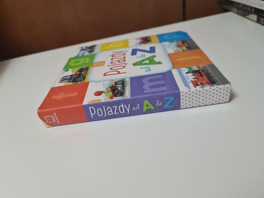 Pojazdy od A do Z - Sylwia Kajdana, Paweł Rosołek