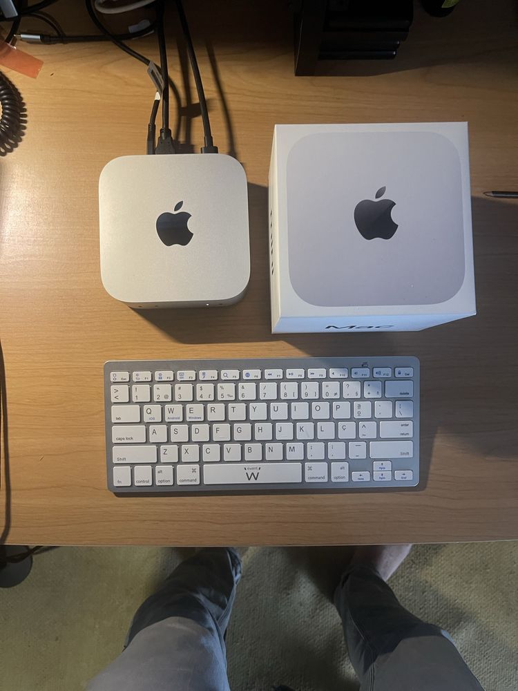 Mac Mini M4 com 16gb Ram e 256gb Disco Novo!