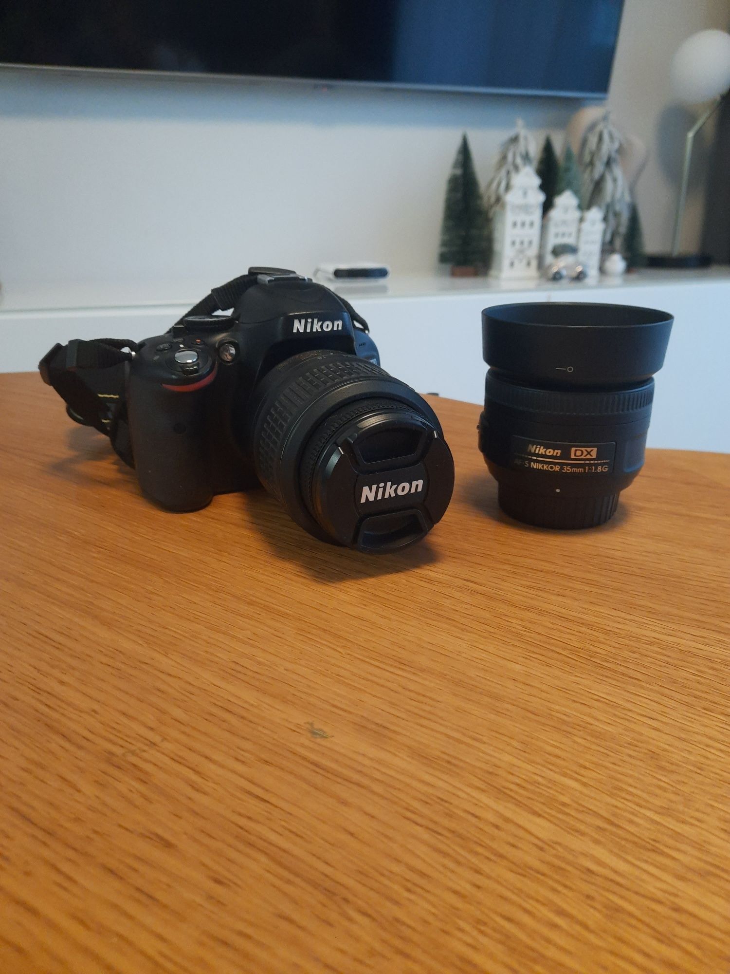 NIKON D5100 + obiektyw 18-55 mm + obiektyw 35 mm