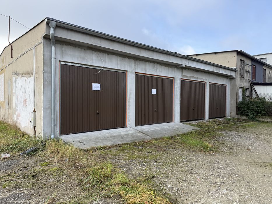 Wynajmę garaż ! Klonówiec