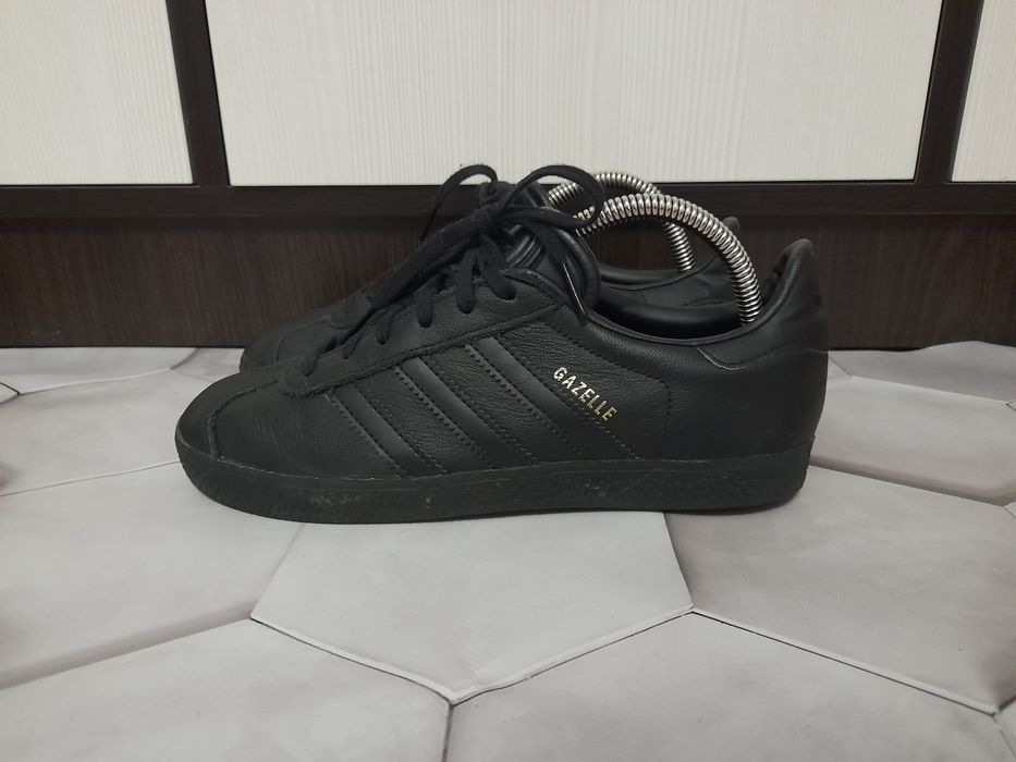 Оригинал Adidas Gazelle кожаные кроссовки унисекс 37 1/3( 23,5 см )
