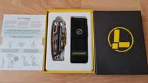 Leatherman Signal multitool
