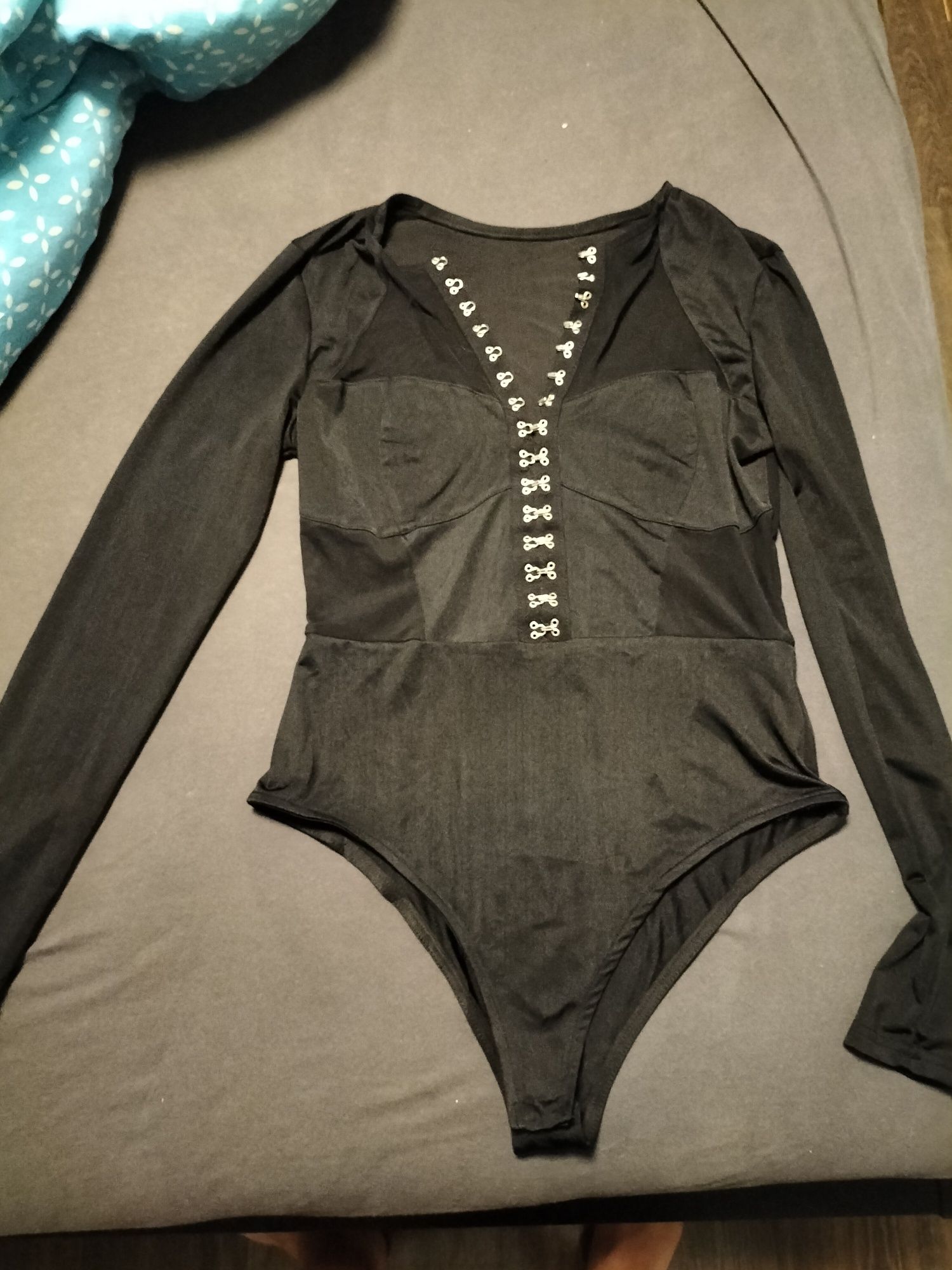 Body damskie czarne rozmiar L/XL