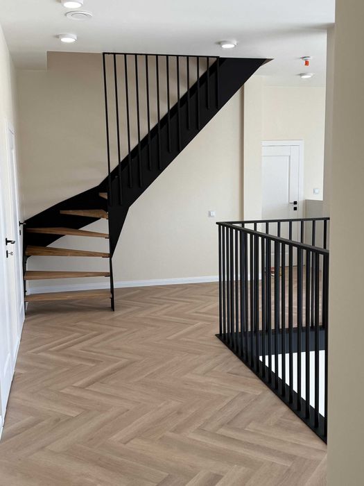 Schody na Konstrukcji stalowej/ Schody na beton PRODUCENT