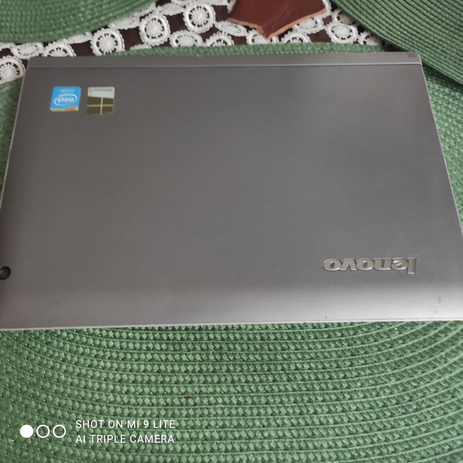 Laptop Lenovo MIX2 10. Sprzedam zamienię