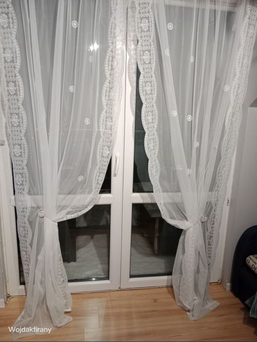 Firana boho z wyszywanymi brzegami do kompletu dostępne upinki