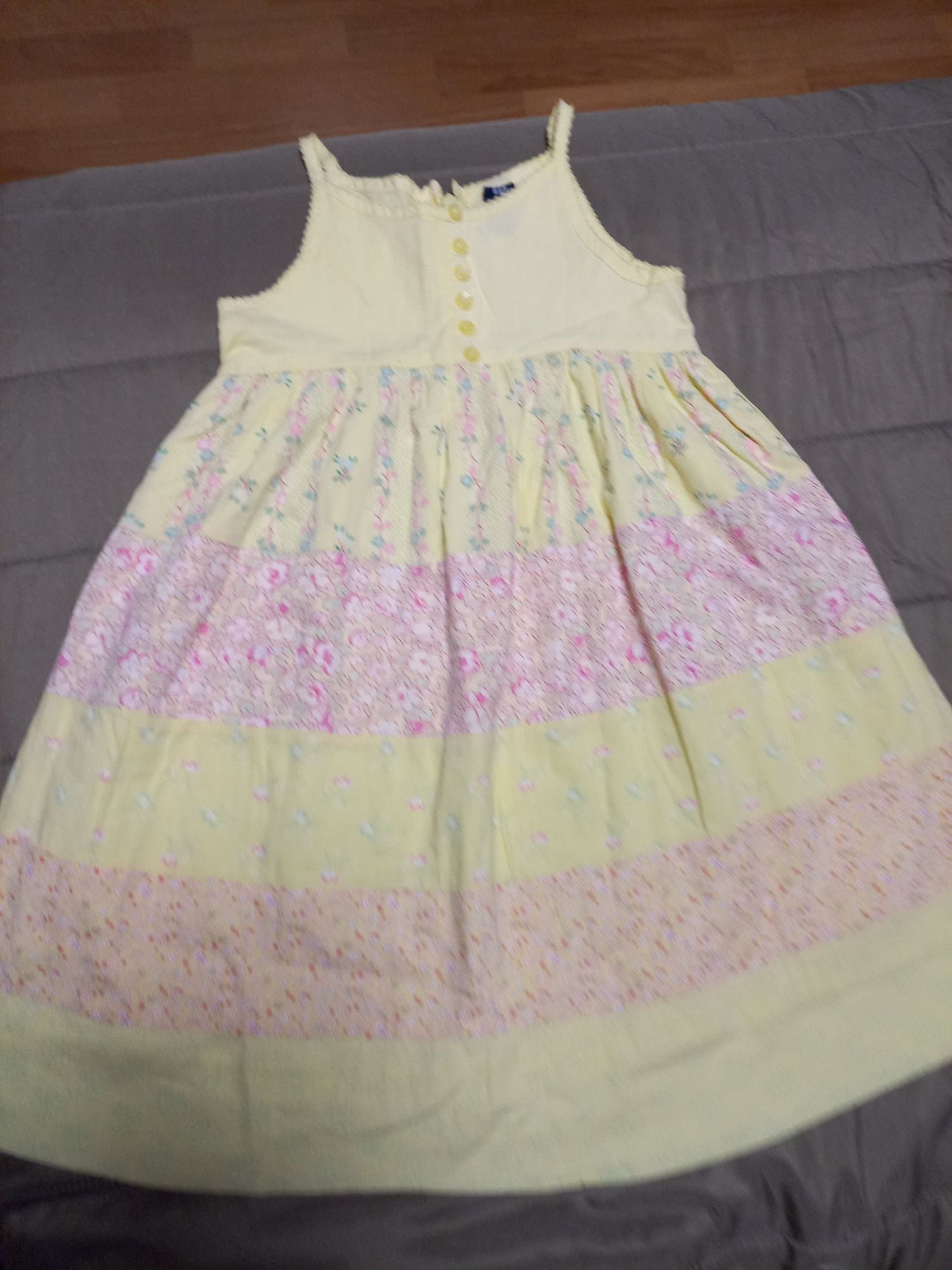 Vestido marca Baby Gap para 3 anos