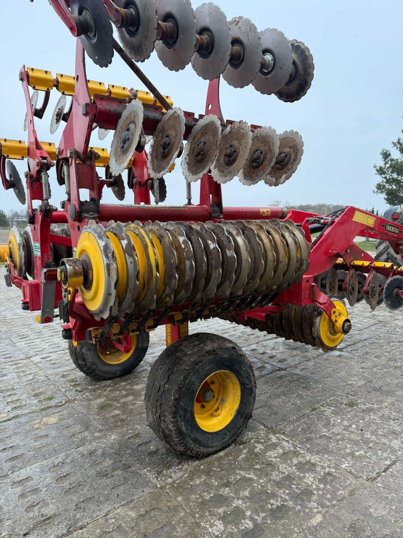 vaderstad carrier 5m (horsch lemken amazone pottinger )