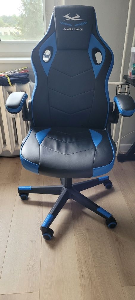 Fotel gamingowy VOJENS