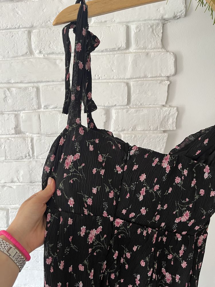 Sukienka damska Missguided 40 L róże