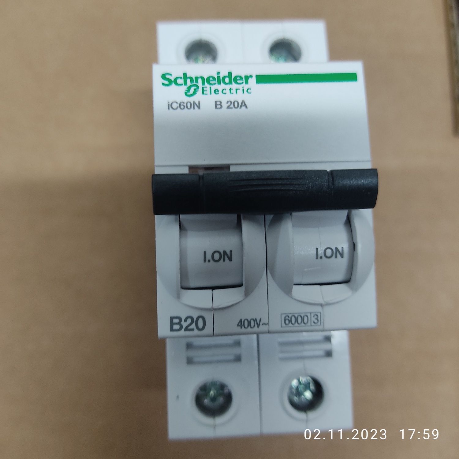 Автоматический выключатель Шнайдер IC60N 2P 20A