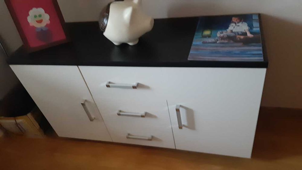 Zestaw mebli pokojowych