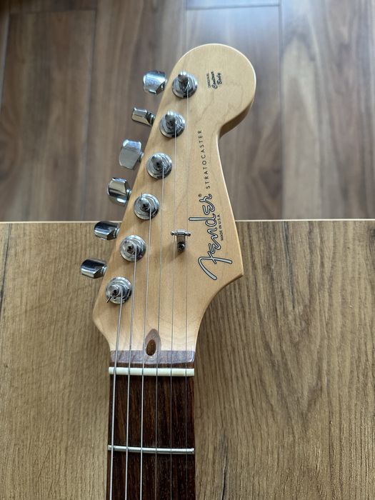 Fender Stratocaster Standard USA 2003r