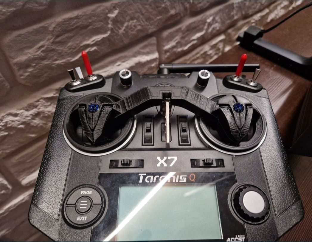 OSŁONA GIMBALA do taranis Qx7 Qx7s