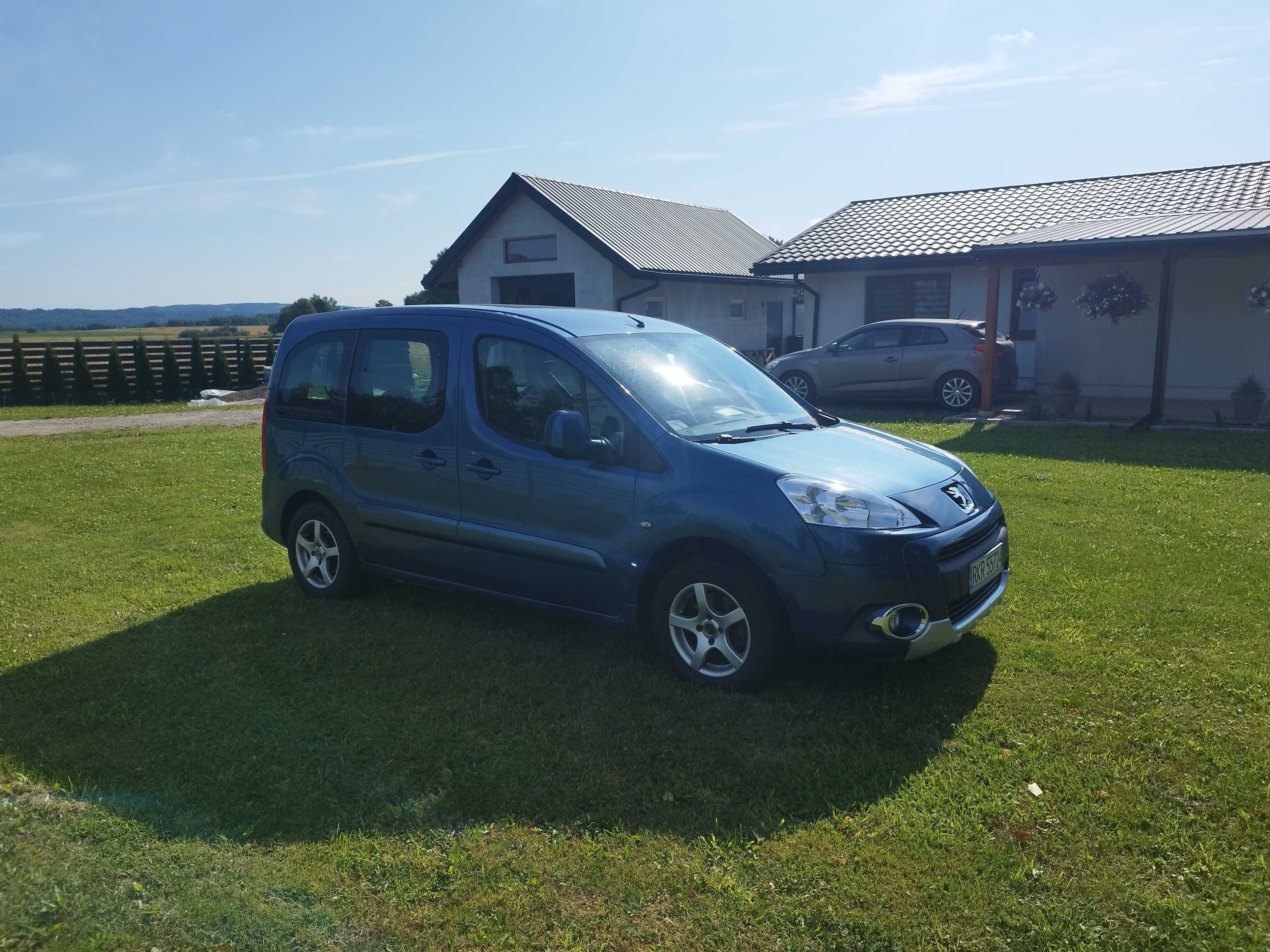 Peugeot Partner Tepee przystosowany do przewozu osoby na wózku