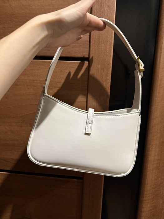 Продам таку ж сумочку  нову в коробці.