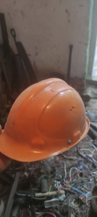 Будівельна каска