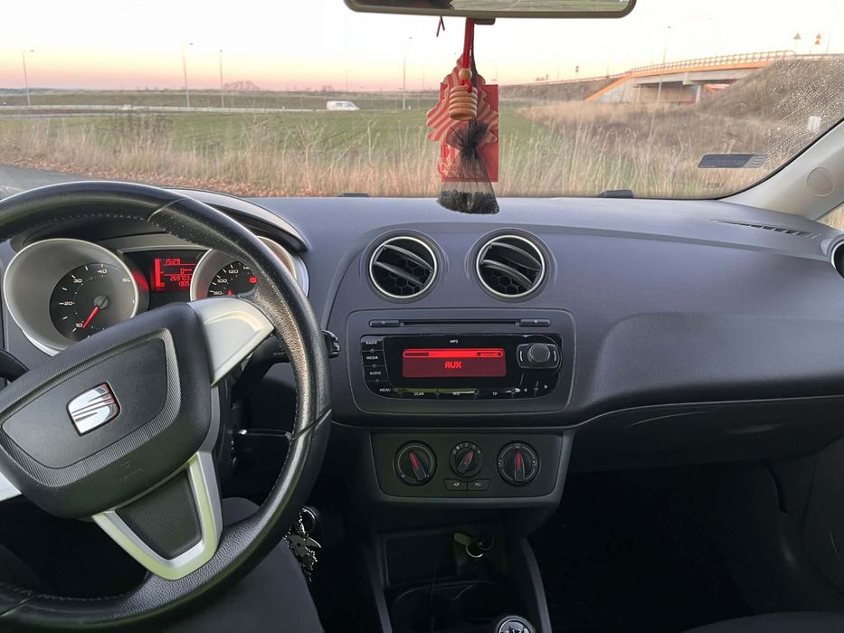 Seat Ibiza IV 2009r. 1,6 TDI