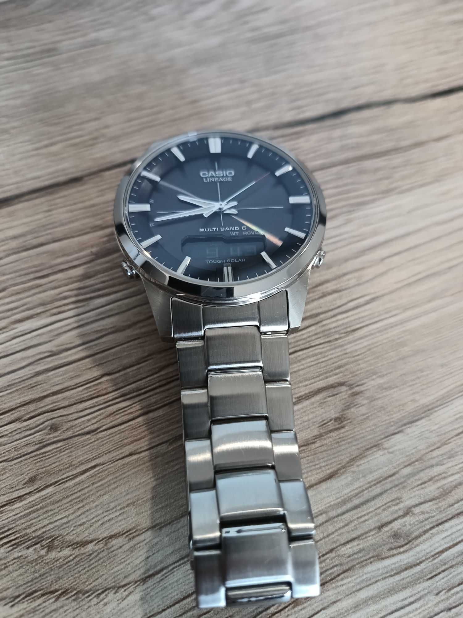 zegarek solarny Casio LCW-M170