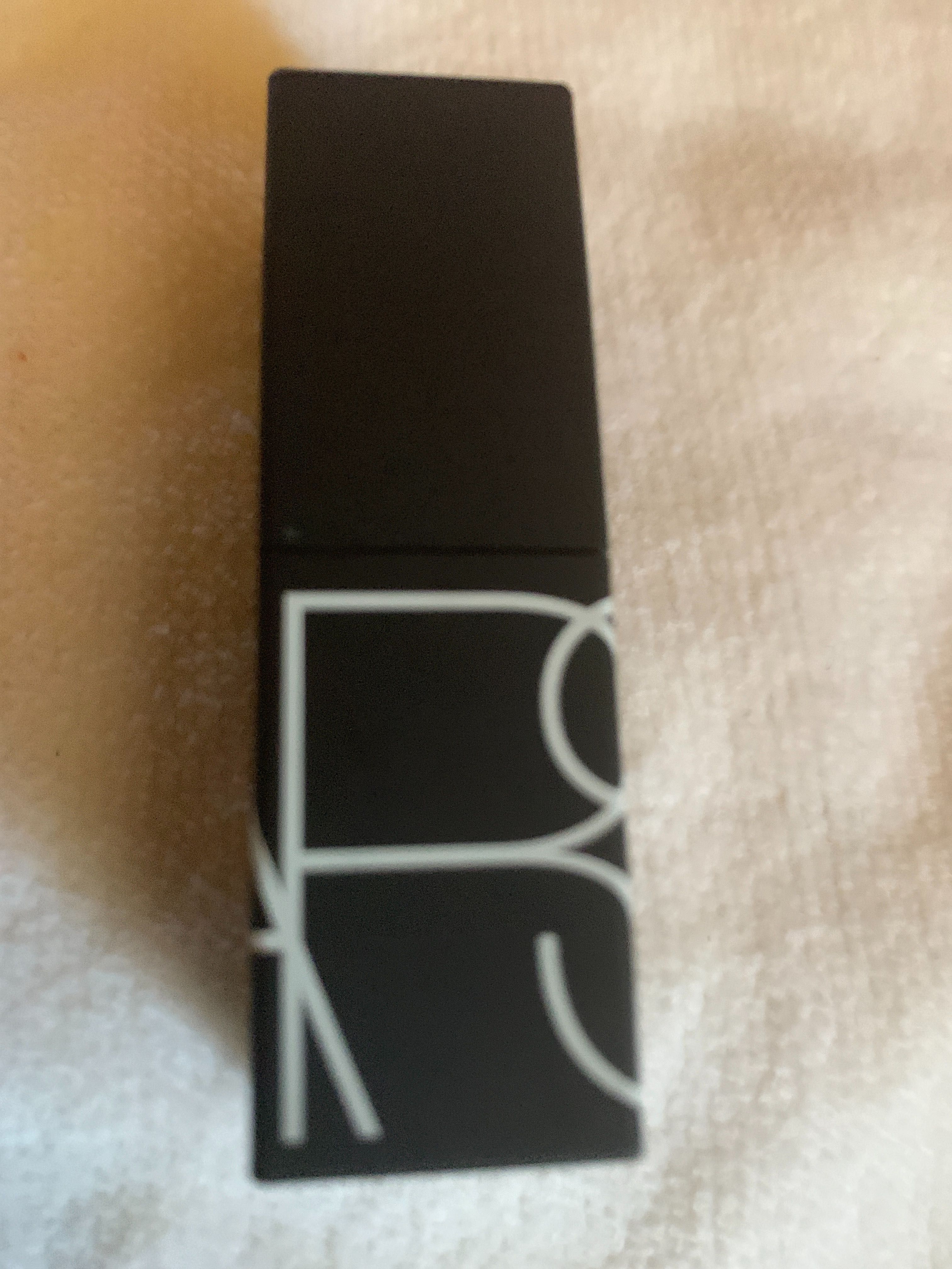 Pomadka NARS Satin Damage Control