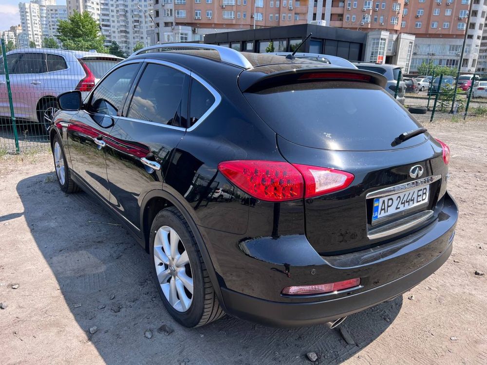 Infiniti EX37