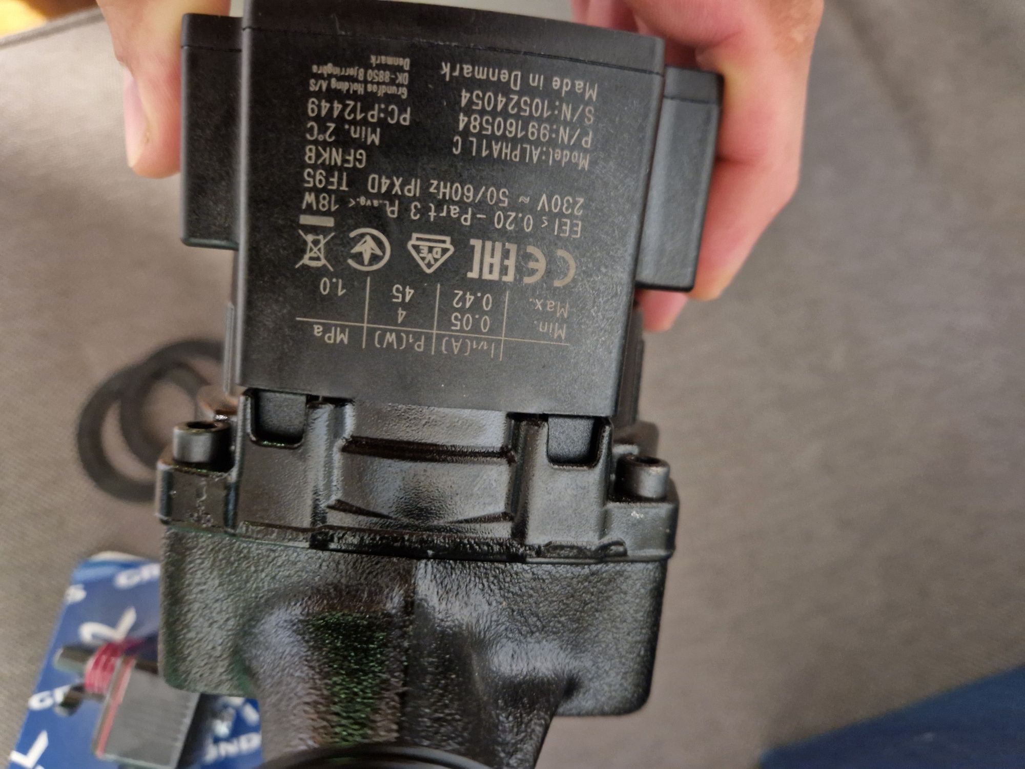 Насос циркуляційний Grundfos ALPHA1 L 25/40 180, ALPHA1 L 25/60 180