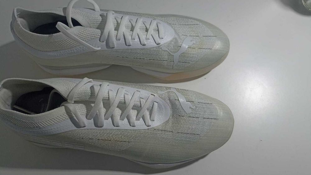Lote sapatos homens . 14 pares tamanhos 45-47 .Totos em bom estado!