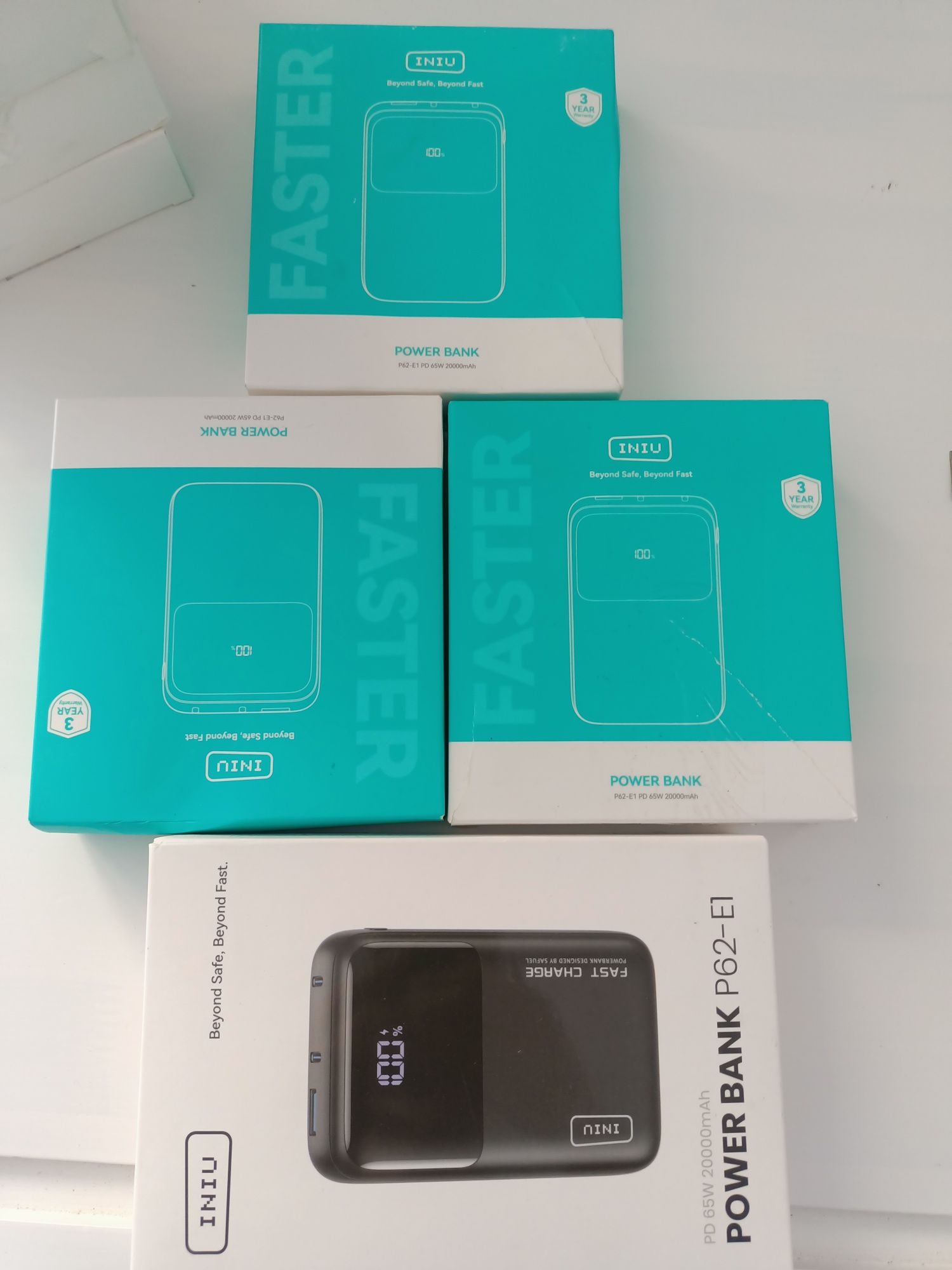 Iniu Power bank fast charg 20000mAh/65Wh