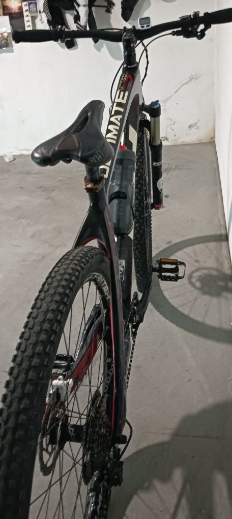 Bh carbono roda 29