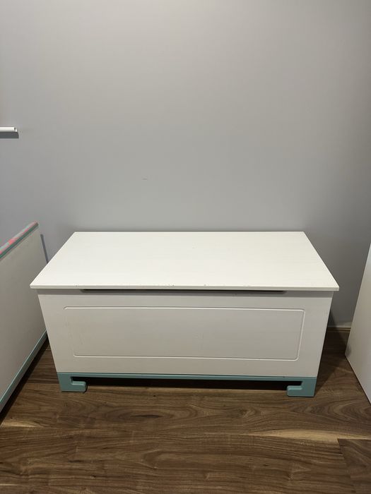 Zestaw mebli do pokoju dziecięcego Pinio Toto drewno