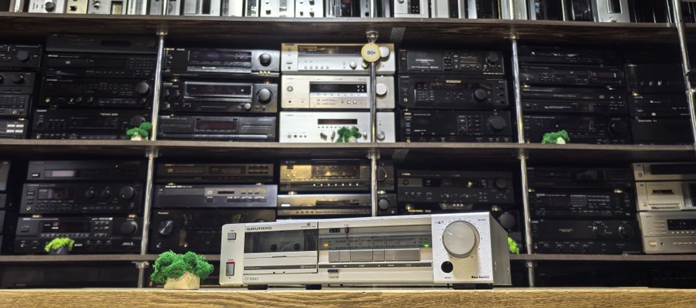Касетні програвачі Grundig CF7000/Grundig CNF300