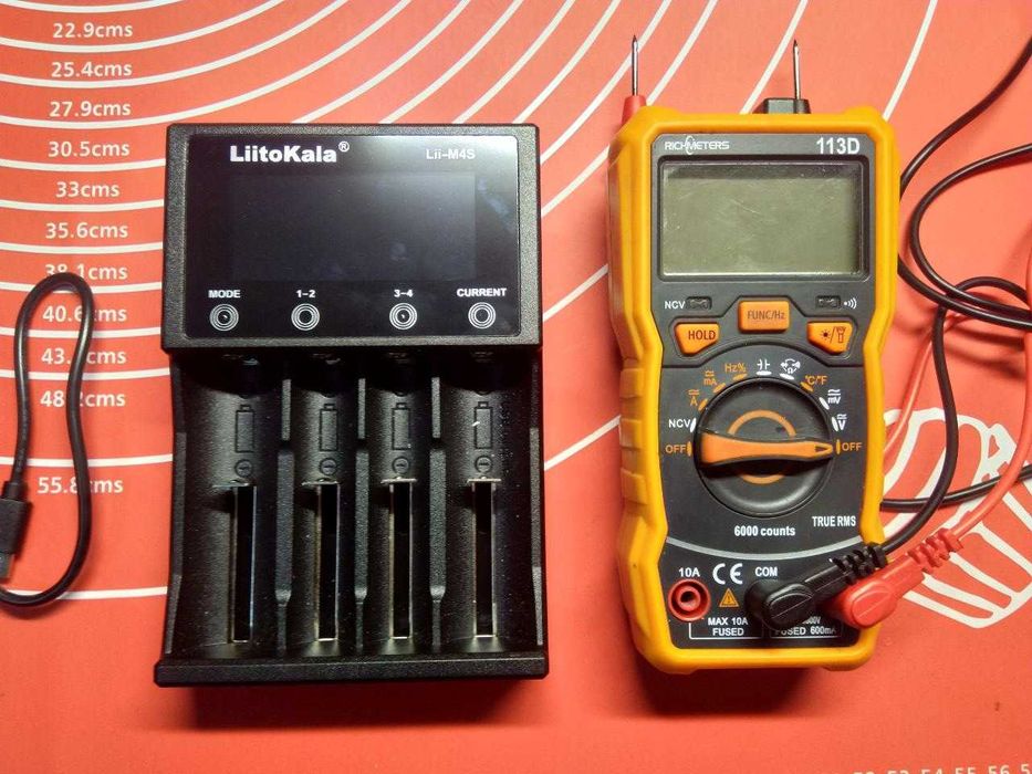 Мультиметр RICHMETERS RM113D NCV та зарядка Liitokala lii-m4s