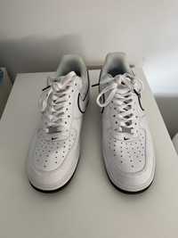 Nike Air force pretas e brancas