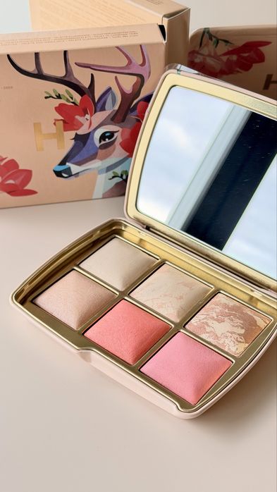 Hourglass Deer Ambient Lighting Edit Unlocked Palette Paleta kontur