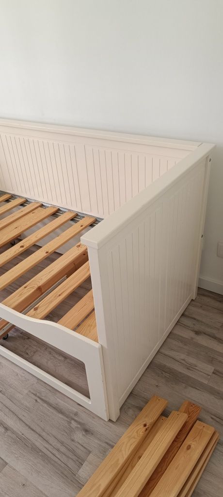 Cama Hemnes Ikea