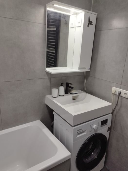 Продам 2х кім. Квартиру формаркет