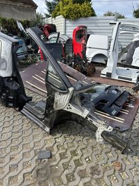 VW Golf Sportsvan ćwiartka słupek próg szyba prawy przód