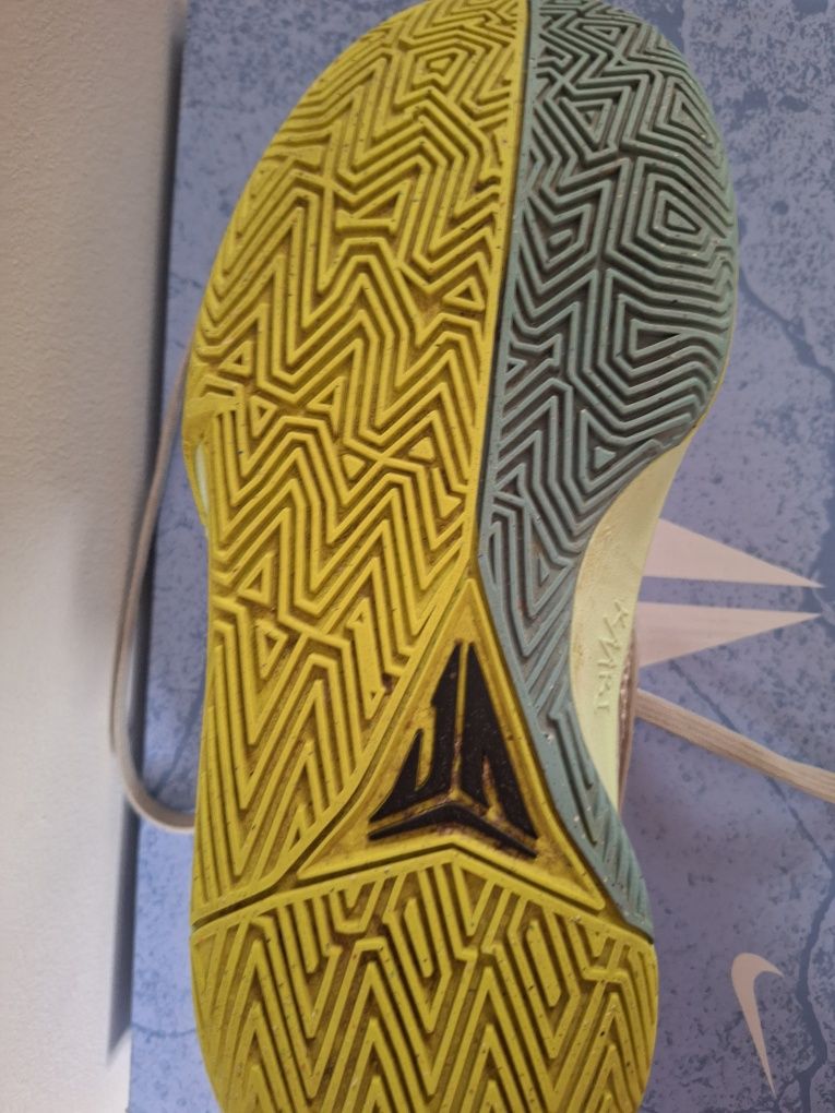 Nike ja morant 1