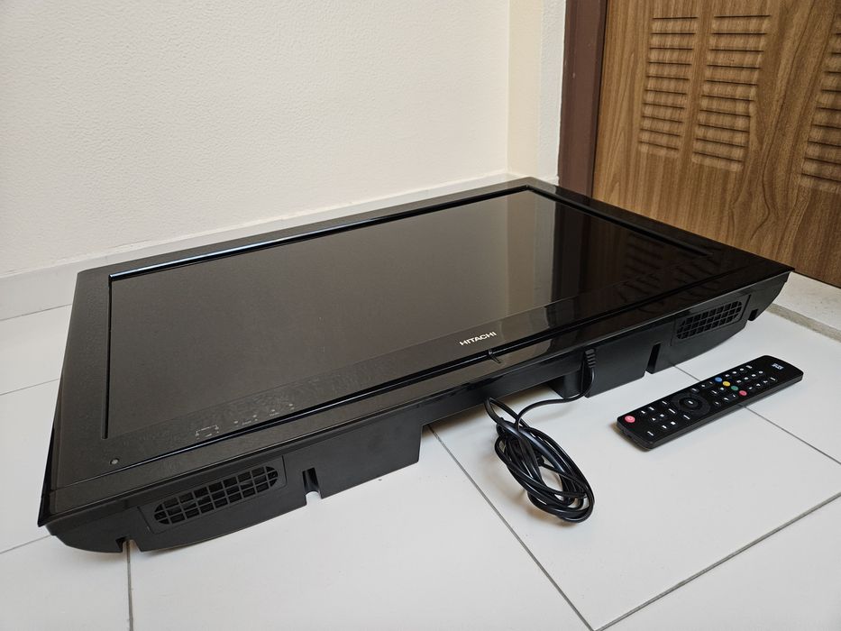 Televisão Plasma como nova para desocupar!